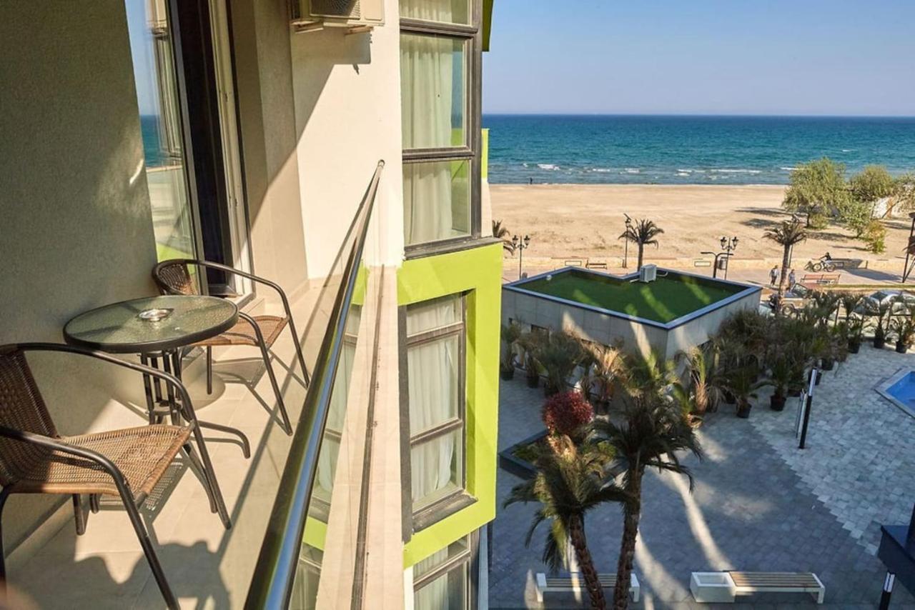 Blue Apartment In Spa N Pool Beach Resort Navodari Bagian luar foto